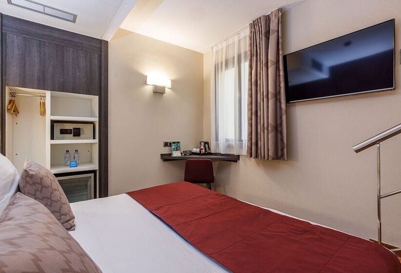 هتل Ronda Lesseps