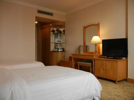 酒店 Rotating Palace