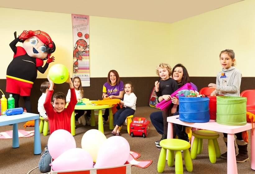 هتل Sansicario Majestic