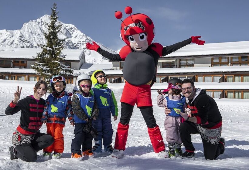 هتل Sansicario Majestic