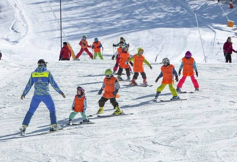 هتل Sansicario Majestic