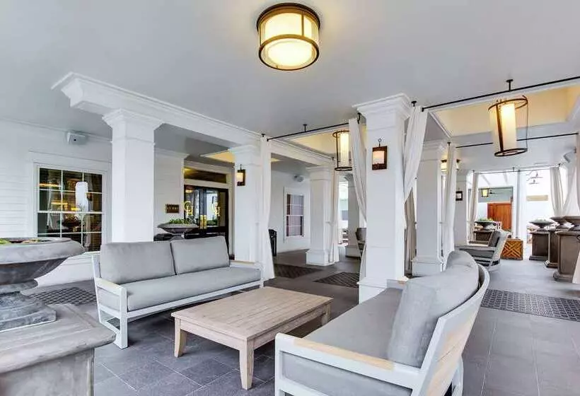 ホテル The Campbell House Lexington, Curio Collection By Hilton