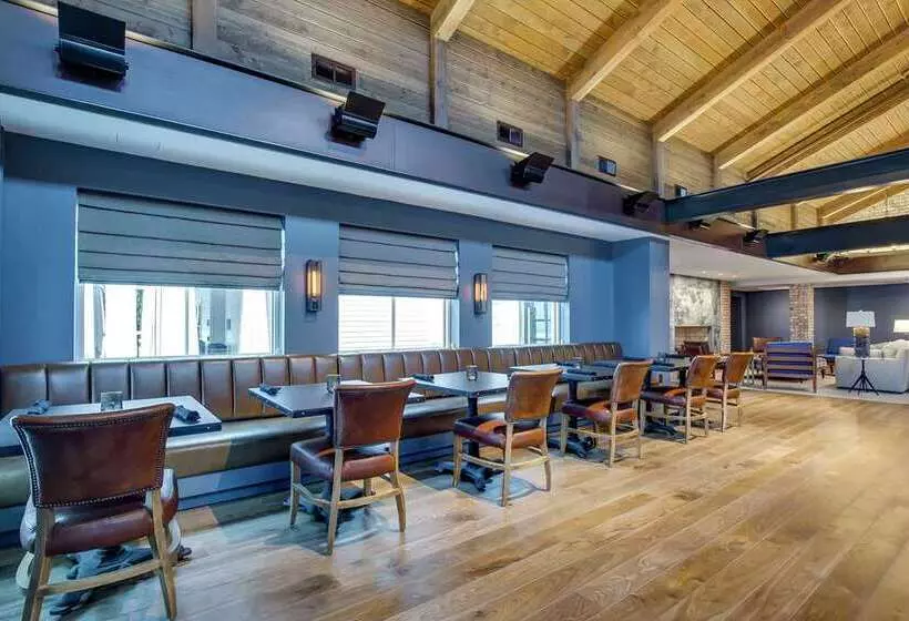 ホテル The Campbell House Lexington, Curio Collection By Hilton