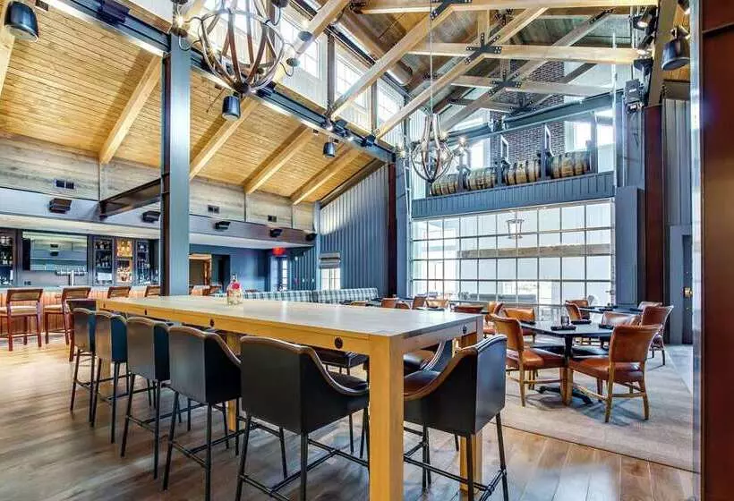 ホテル The Campbell House Lexington, Curio Collection By Hilton