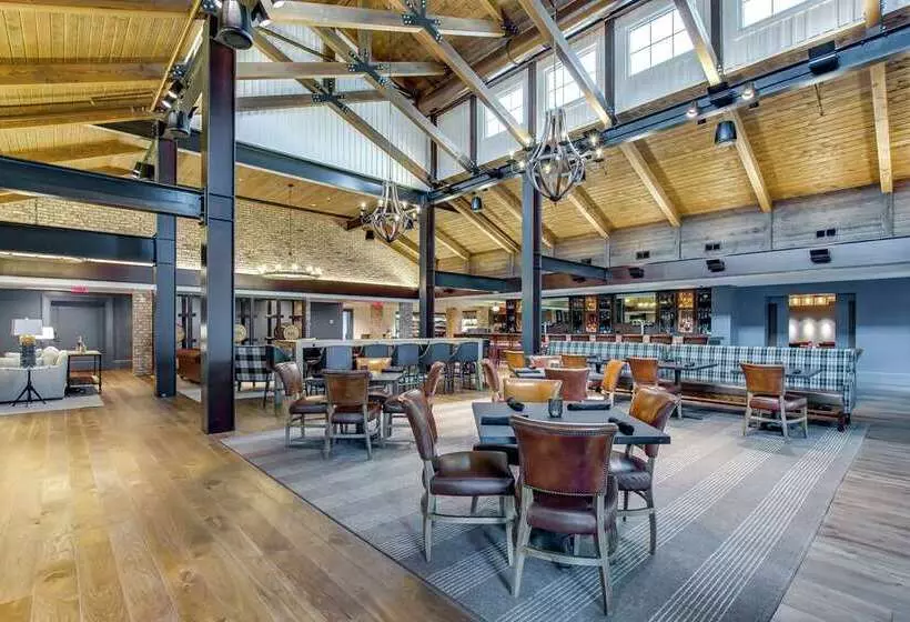 ホテル The Campbell House Lexington, Curio Collection By Hilton