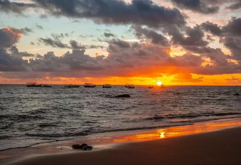 Hotel Village Paraíso Tropical