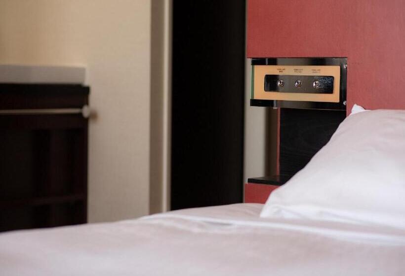 Otel Vista Sapporo Nakajima Koen