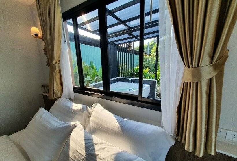 Hotel Bannjamjuree Resort Sattahip