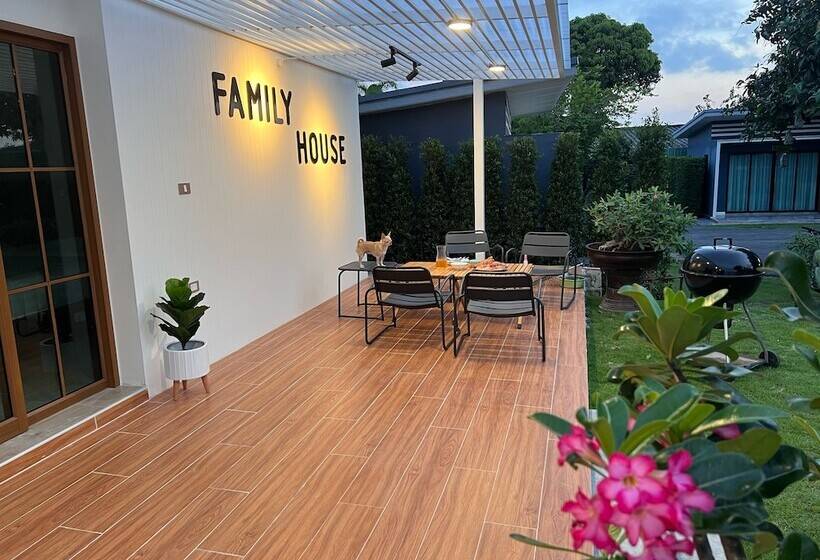 Hotel Bannjamjuree Resort Sattahip