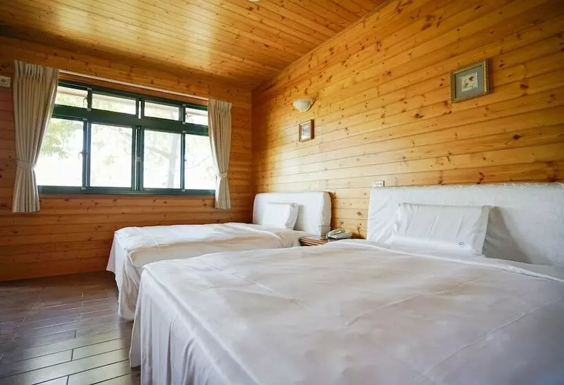 هتل Cloud Falls Resort