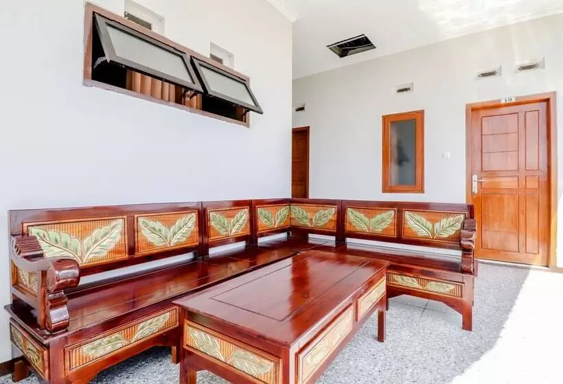 ホテル Guesthouse Nusa Indah Syariah 2