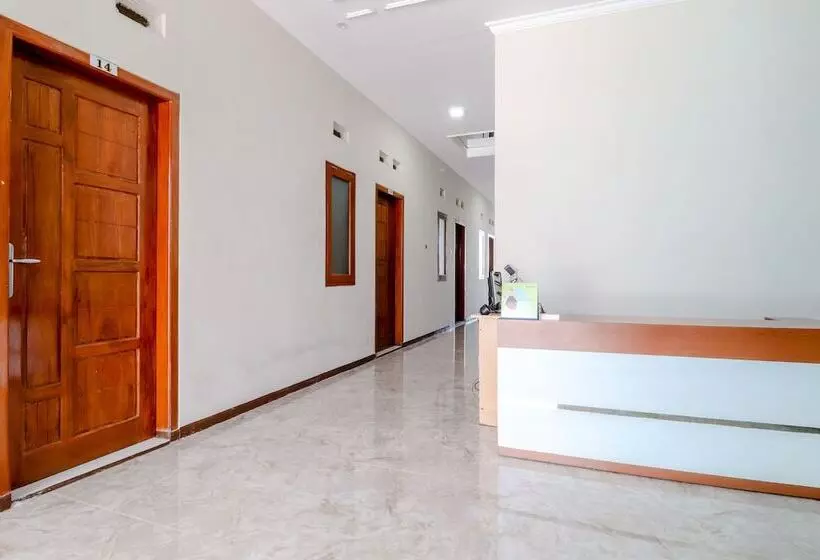 ホテル Guesthouse Nusa Indah Syariah 2