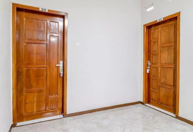 ホテル Guesthouse Nusa Indah Syariah 2
