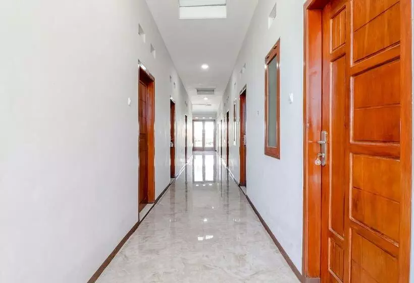 ホテル Guesthouse Nusa Indah Syariah 2