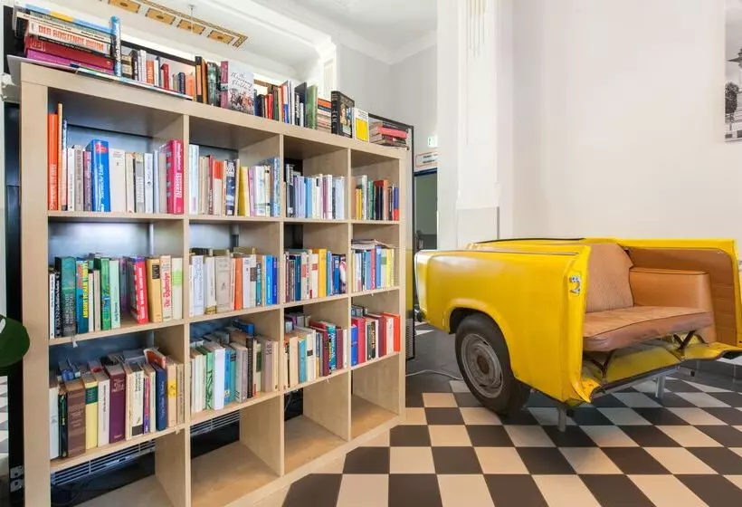 호텔 a&o Leipzig Hauptbahnhof