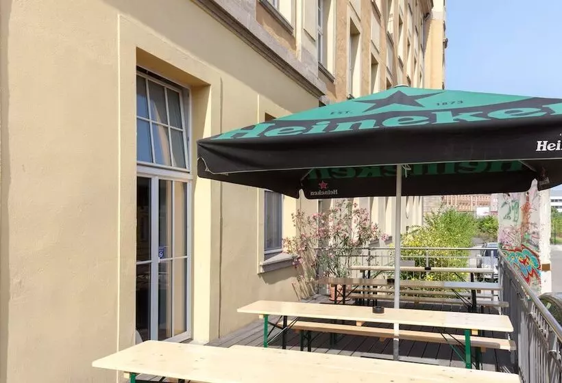 호텔 a&o Leipzig Hauptbahnhof