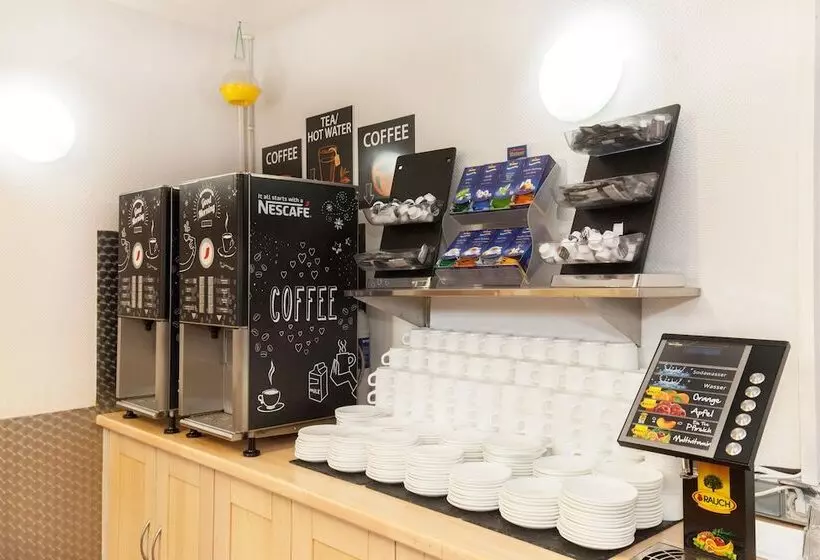 호텔 a&o Leipzig Hauptbahnhof