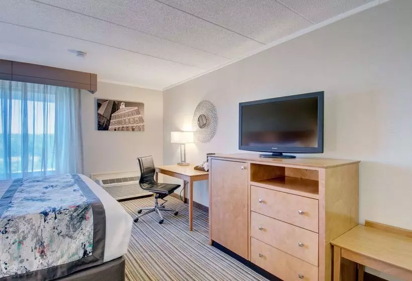 ホテル Best Western Plus Waltham Boston
