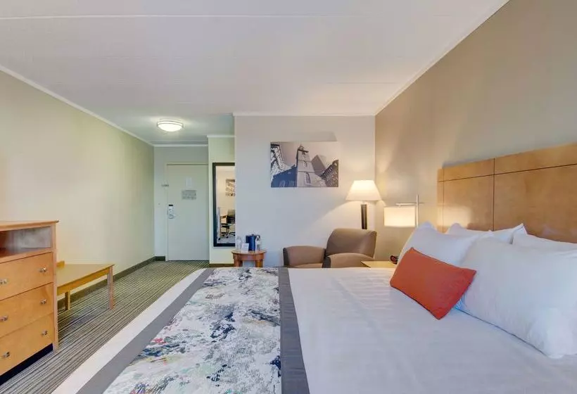 ホテル Best Western Plus Waltham Boston