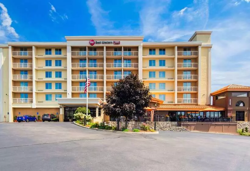 ホテル Best Western Plus Waltham Boston