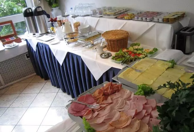 Отель City Kräme Am Römer Self Check In