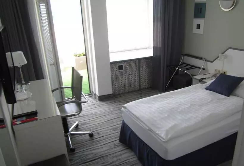 Отель City Kräme Am Römer Self Check In