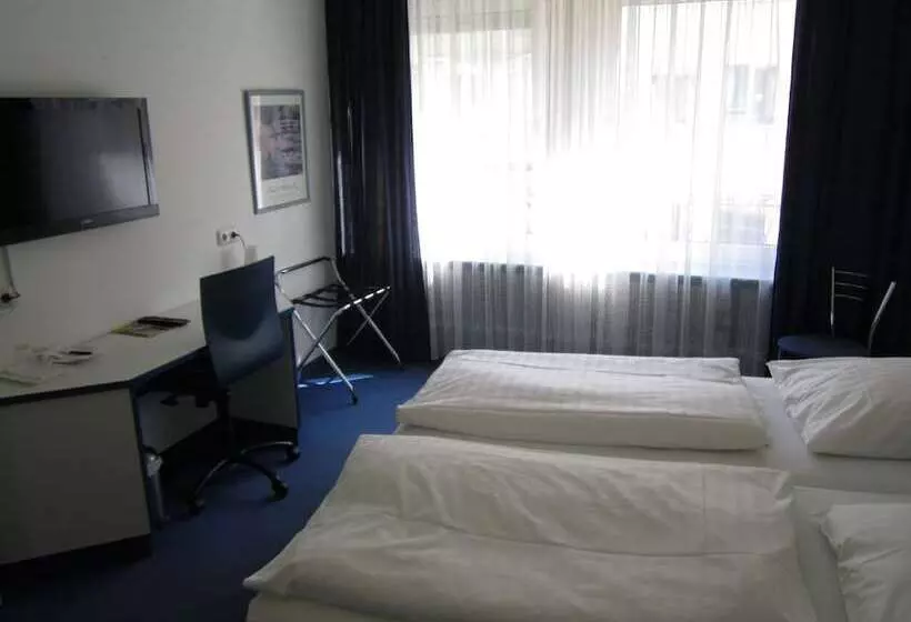 Отель City Kräme Am Römer Self Check In