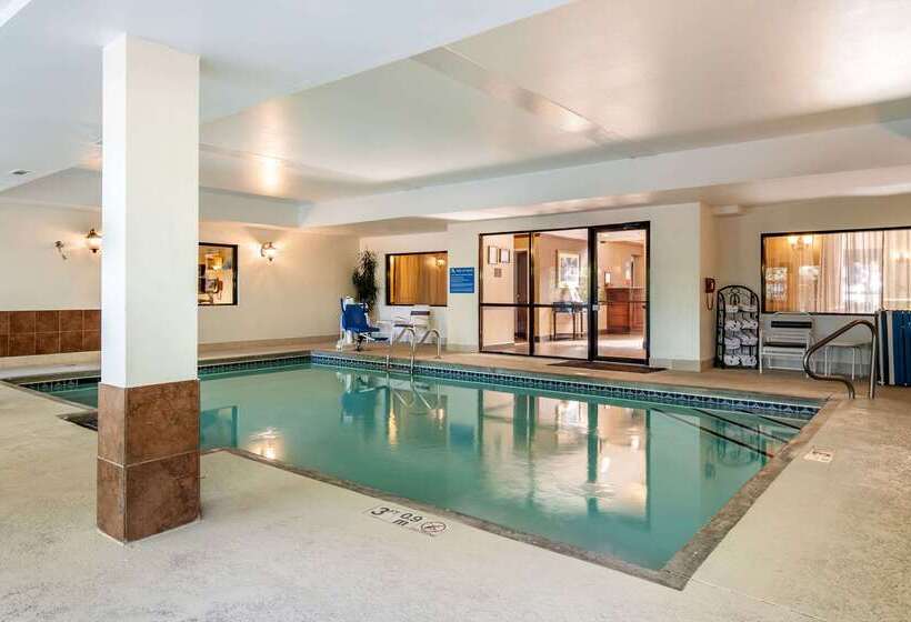 בית מלון כפרי Comfort Inn & Suites Suwanee Sugarloaf