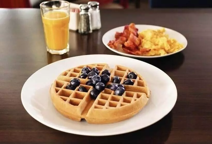 酒店 Quality Suites