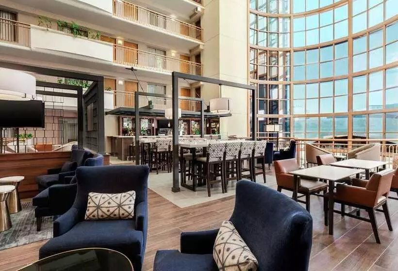 ホテル Embassy Suites By Hilton Convention Center Las Vegas