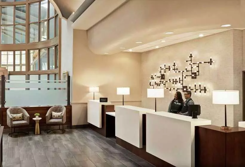 ホテル Embassy Suites By Hilton Convention Center Las Vegas