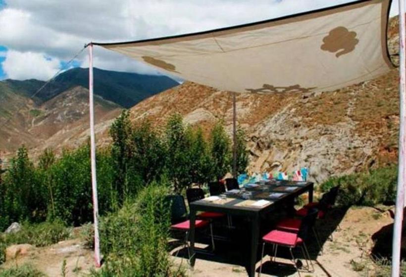 Otel Four Points By Sheraton Lhasa