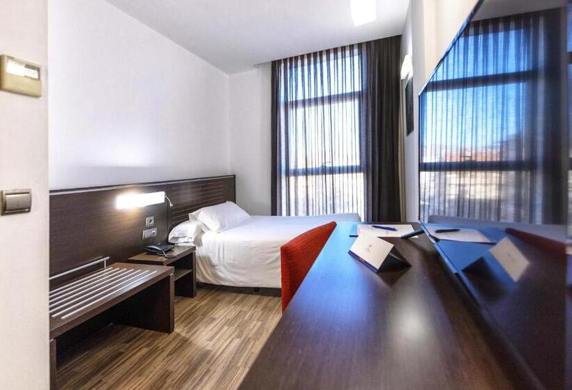 בית מלון כפרי Globales Castillo De Ayud