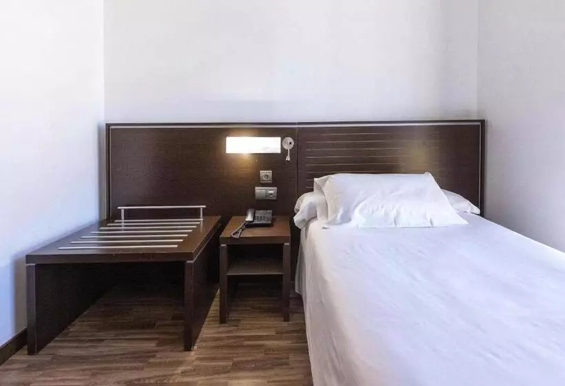 酒店 Globales Castillo De Ayud