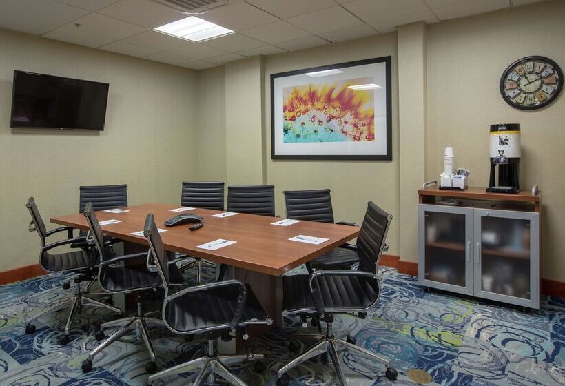 فندق Hampton Inn & Suites Knoxvilledowntown