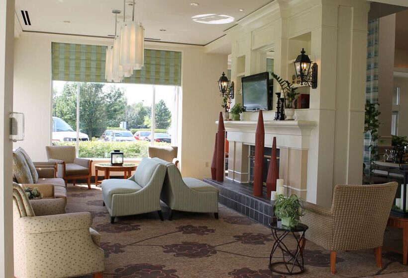 Отель Hilton Garden Inn Addison