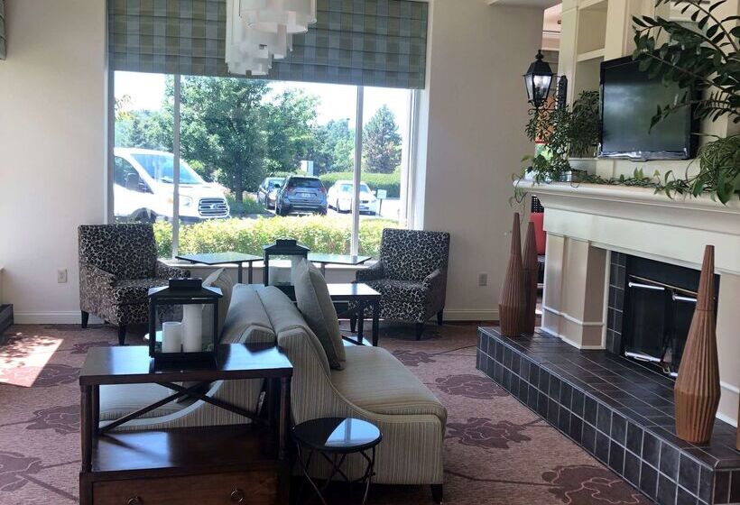 Отель Hilton Garden Inn Addison