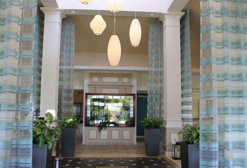 Отель Hilton Garden Inn Addison