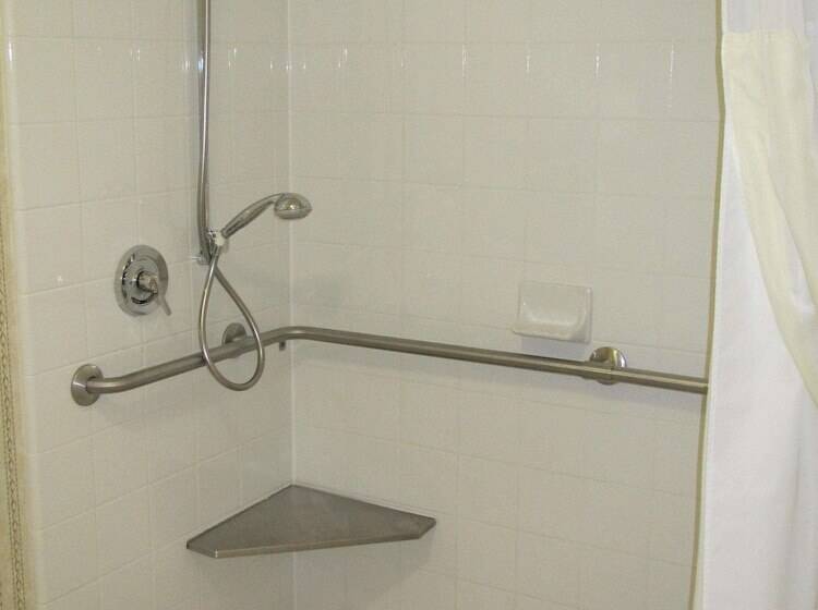 Отель Hilton Garden Inn Addison