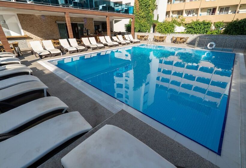 Kleopatra Life Hotel & Spa