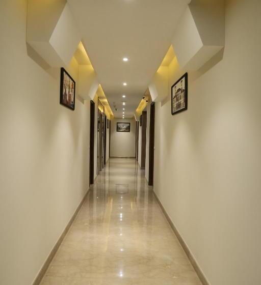 ホテル Magic Tree Karol Bagh Metro Station New Delhi