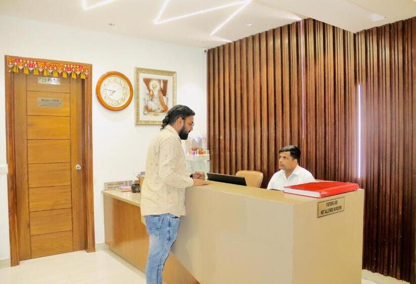 ホテル Magic Tree Karol Bagh Metro Station New Delhi