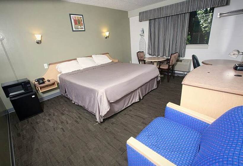 בית מלון כפרי Meadowbrook Motor Lodge