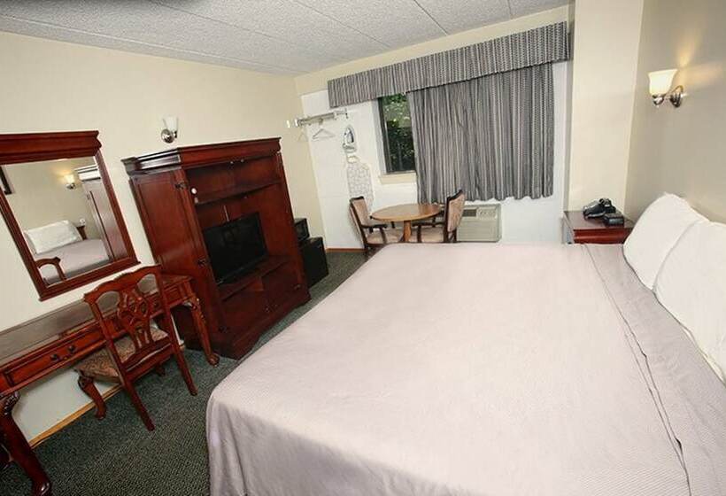 בית מלון כפרי Meadowbrook Motor Lodge