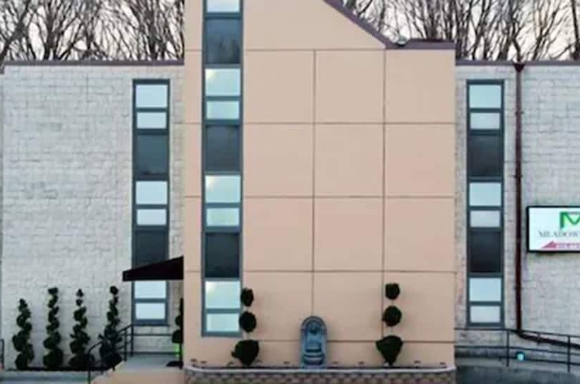 בית מלון כפרי Meadowbrook Motor Lodge