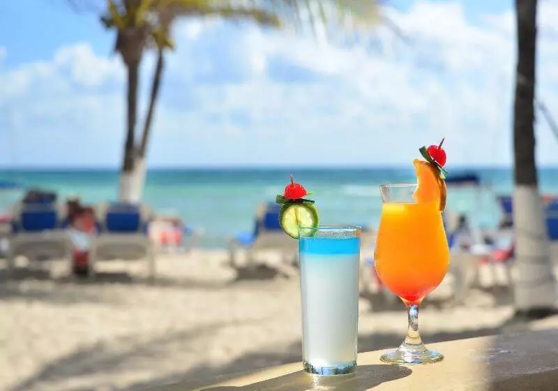 ホテル Playa Palms Beach