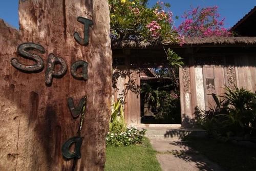 호텔 Pondok Sari Pemuteran