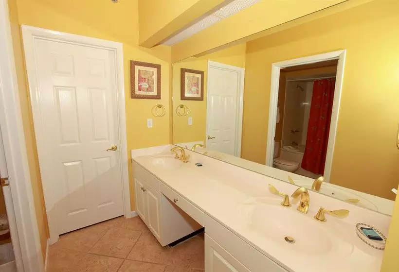 Отель Resortquest Rentals At High Pointe Resort