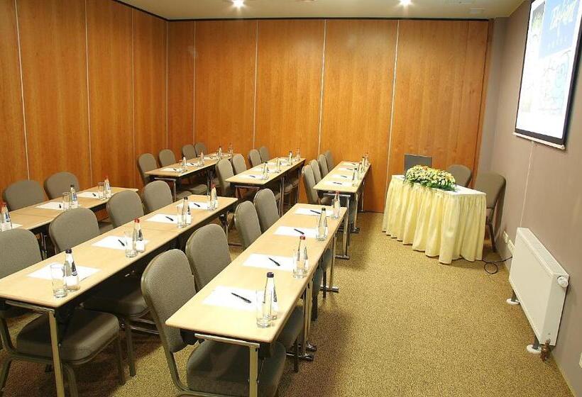 Otel Rixwell Elefant