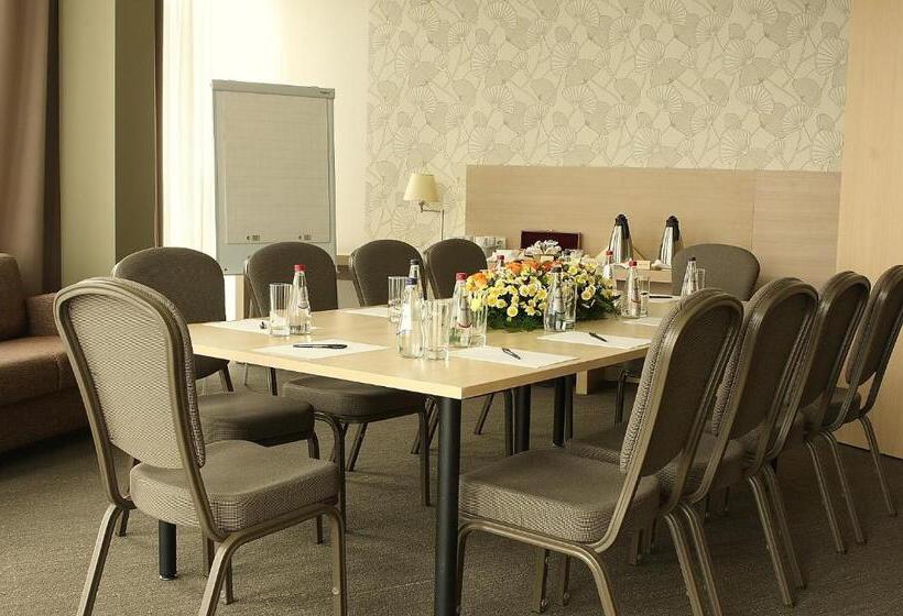 Otel Rixwell Elefant